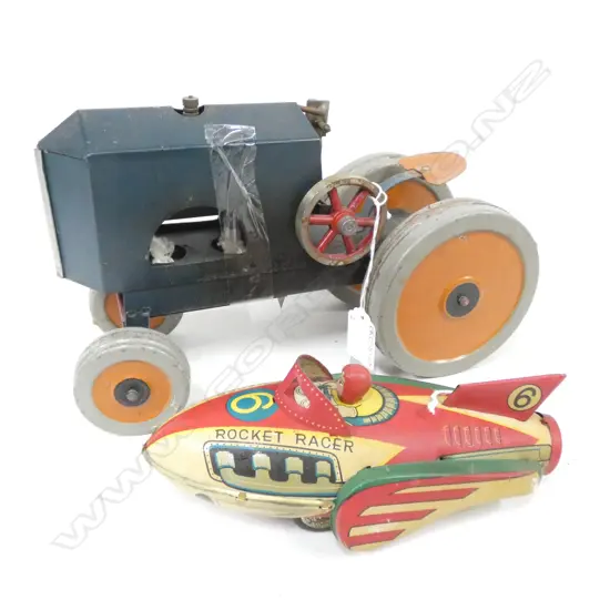 TIN PLATE ROCKET RACER - L 190MM & STEAM ENGINE TRACTOR L. 250MM